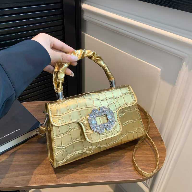 Women Soft Leather Flower Hand - огляд і ціна Luxury Bags Lv