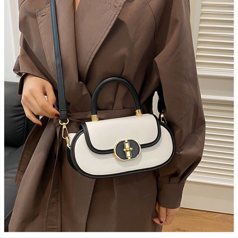 Women's Elegant Small Square C - огляд і ціна Luxury Bags Office
