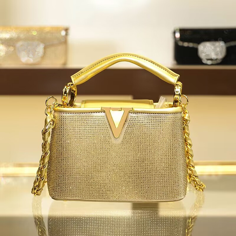 2025 Luxury Diamonds Large Cap - огляд і ціна Luxury Bags Lv